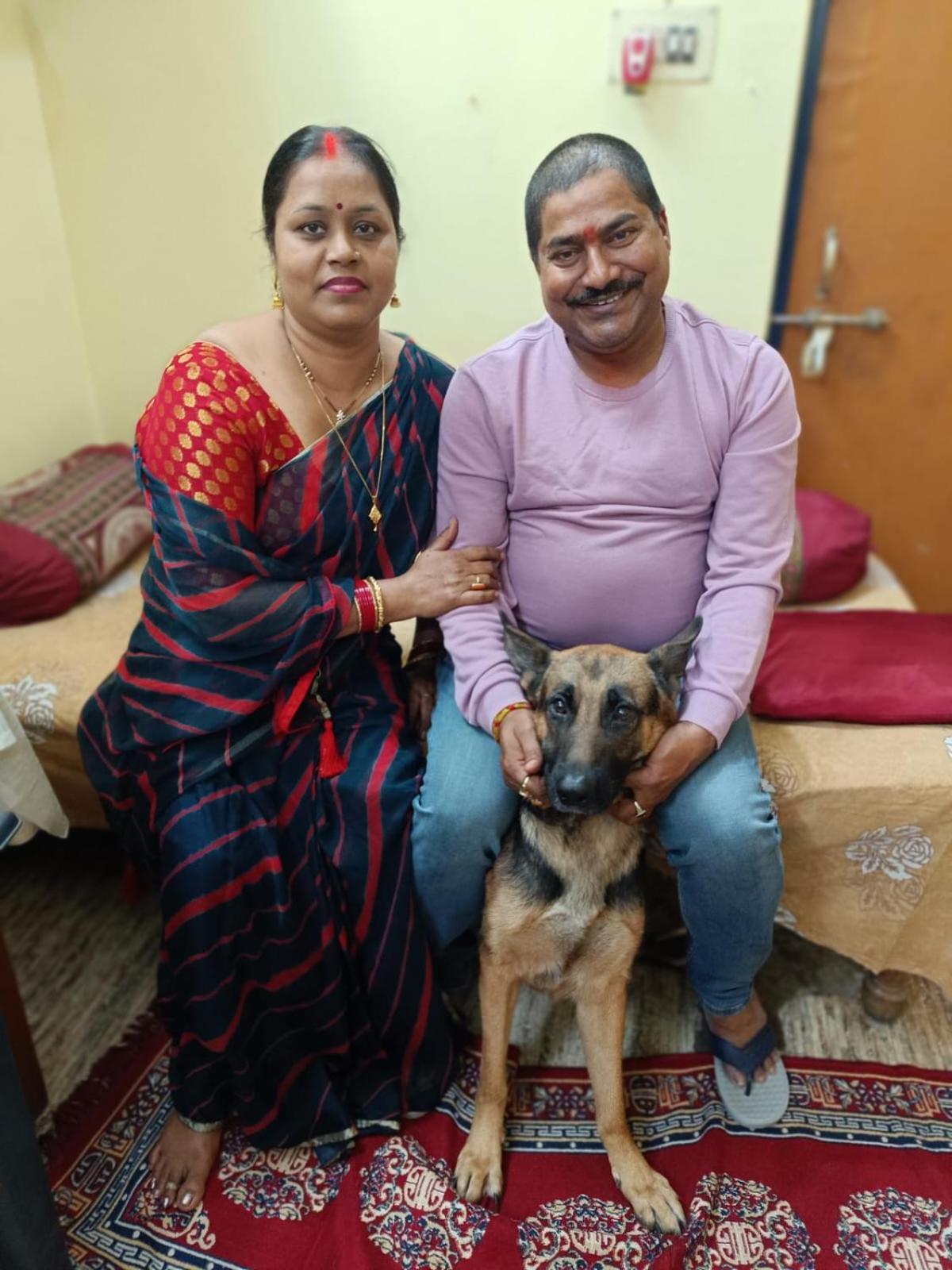 Jpm Guest House Varanasi Bagian luar foto