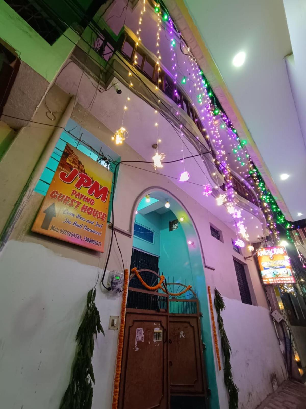 Jpm Guest House Varanasi Bagian luar foto
