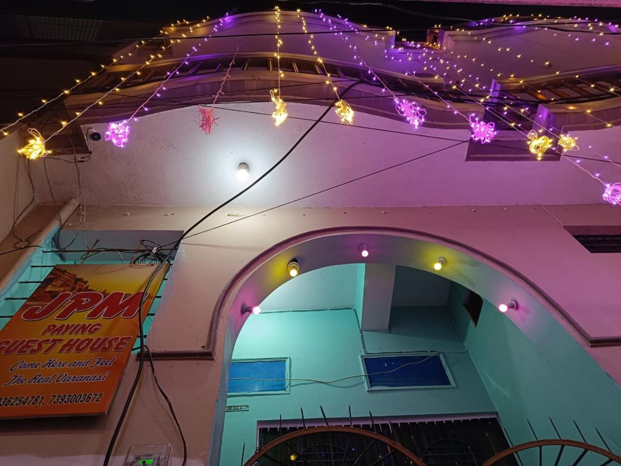 Jpm Guest House Varanasi Bagian luar foto