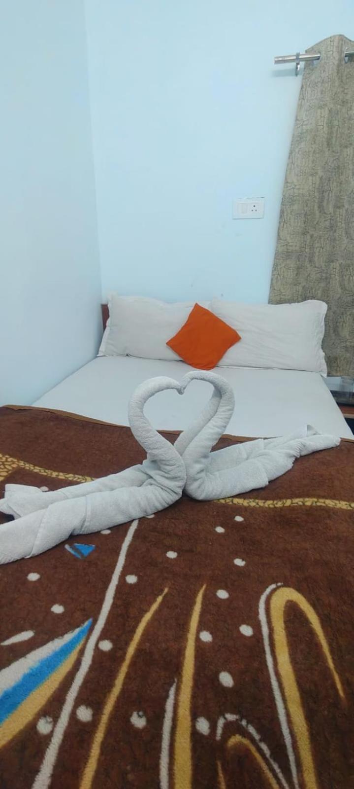 Jpm Guest House Varanasi Bagian luar foto