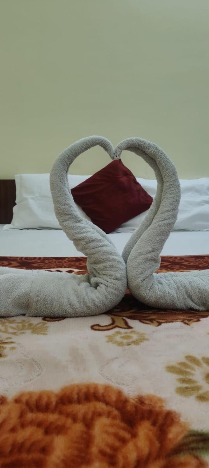 Jpm Guest House Varanasi Bagian luar foto