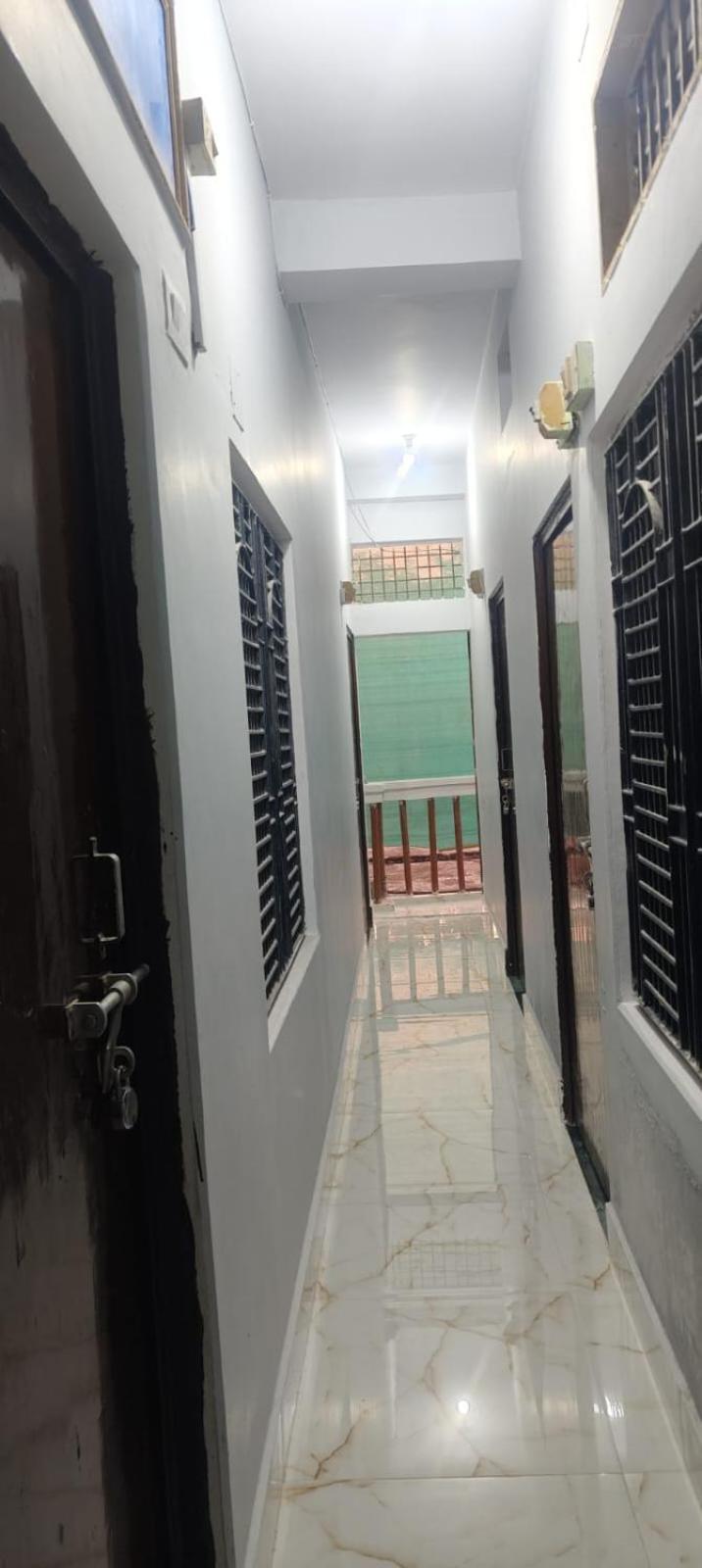 Jpm Guest House Varanasi Bagian luar foto