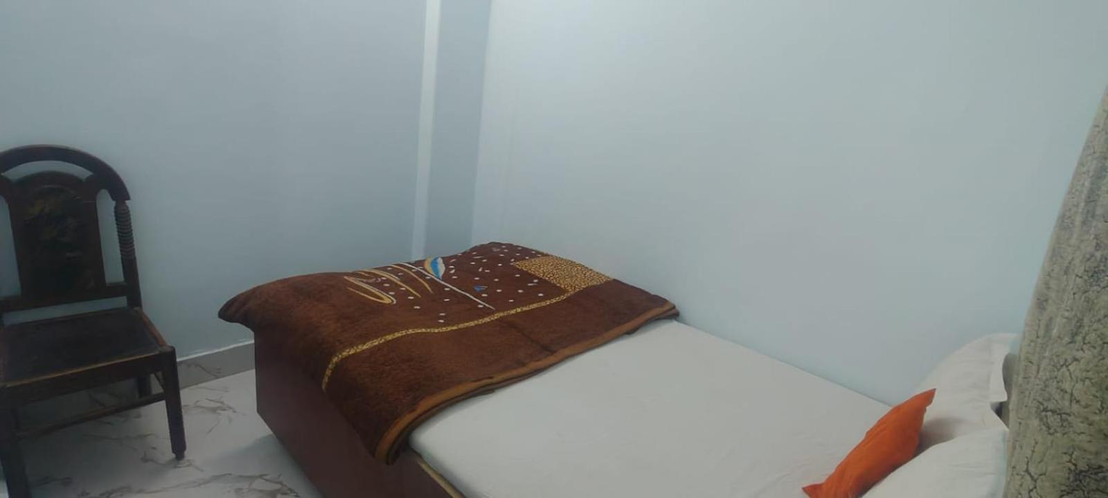Jpm Guest House Varanasi Bagian luar foto